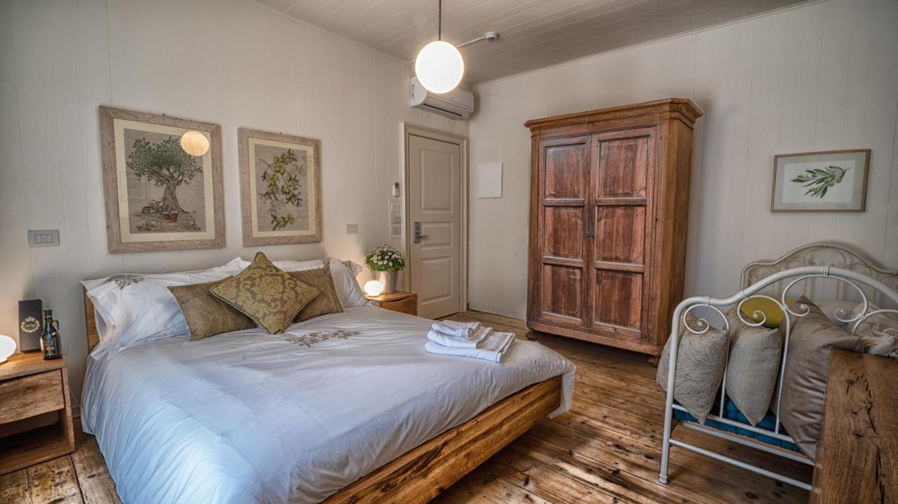 Locanda Dell'Oleificio Mezzane di Sotto Extérieur photo