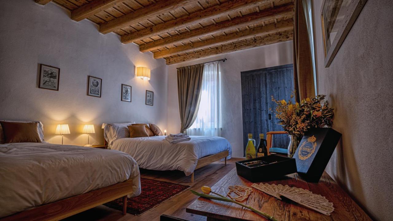Locanda Dell'Oleificio Mezzane di Sotto Extérieur photo