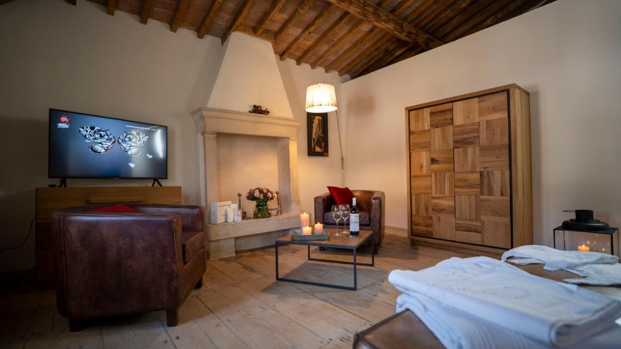 Locanda Dell'Oleificio Mezzane di Sotto Extérieur photo