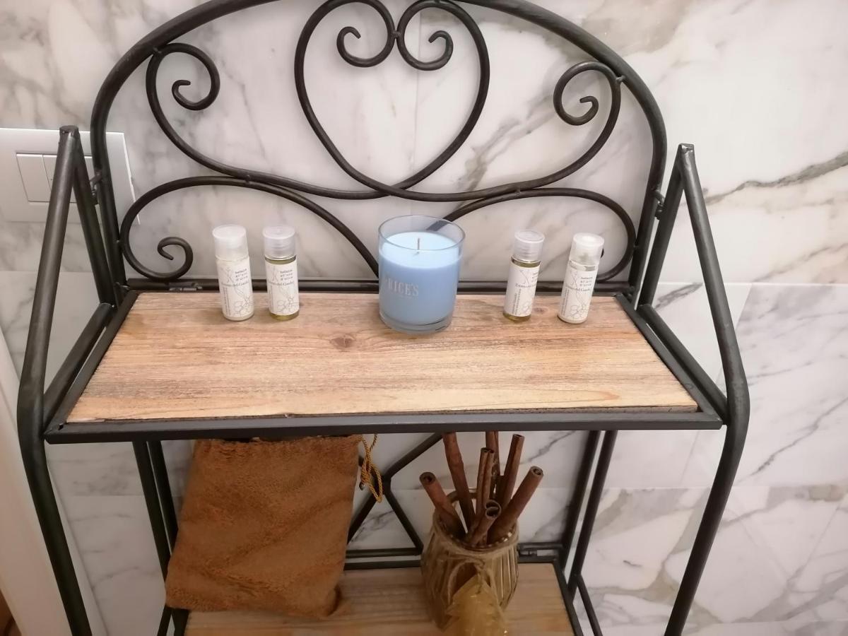 Locanda Dell'Oleificio Mezzane di Sotto Extérieur photo